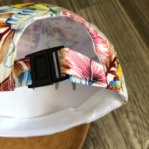 Free press hat 🧢 - Picture 7 of 7